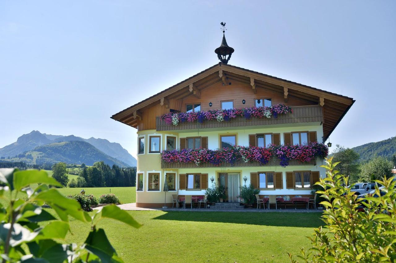 Bio-Bauernhof Bachangerhof Kössen Exteriör bild